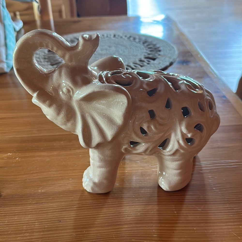 Elephant ceramic